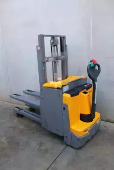 Pallestabler 2020  Jungheinrich EJD 222 201 ZT LI-ION (2)