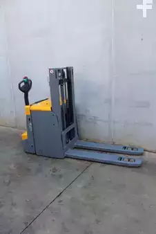 Pallestabler 2020  Jungheinrich EJD 222 201 ZT LI-ION (4)