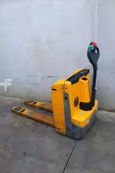 Transpallet elettrici 2019  Jungheinrich EJE 116 LI-ION (1)