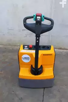 Elektromos emelőkocsik 2025  Jungheinrich EJE M13 LI-ION (5)