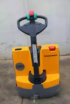 Transpallet elettrici 2020  Jungheinrich EJE 112i LI-ION (6)