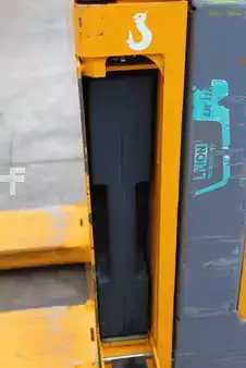 Transpallet elettrici 2020  Jungheinrich EJE 112i LI-ION (6)