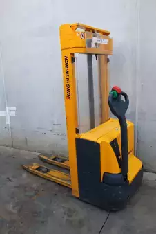 Ruční vysokozdvižný vozík 2009  Jungheinrich EJC 110 290 ZT (2)