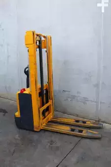 Ruční vysokozdvižný vozík 2009  Jungheinrich EJC 110 290 ZT (4)