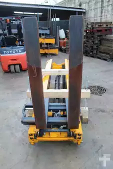 Carrelli retrattili 2015  Jungheinrich ETV 214 740 DZ (14)