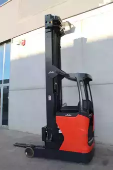 Chariots à mât rétractable 2017  Linde R14HD (4)