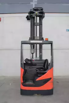 Chariots à mât rétractable 2018  Linde R14HD (6)
