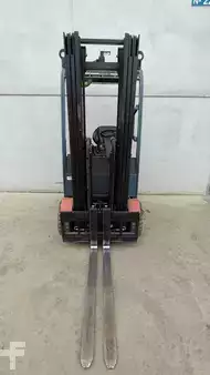 Eléctrica de 3 ruedas 2018  Toyota 7FBEST10 (3)