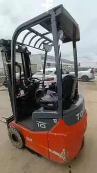 Eléctrica de 3 ruedas 2018  Toyota 7FBEST10 (4)