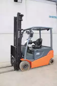 Sähkö - 4 pyör 2019  Toyota 8FBMT25 (7)