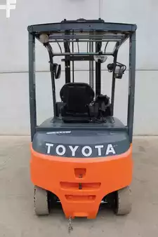 Sähkö - 4 pyör 2019  Toyota 8FBMT25 (9)
