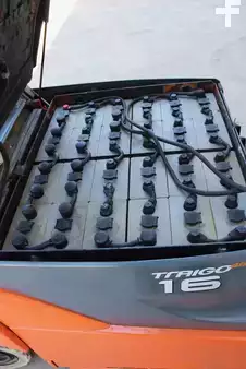 Electric - 4 wheels 2015  Toyota 8FBMT16 (9)