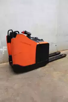 Transpalettes électriques 2017  BT LPE 200 (4)
