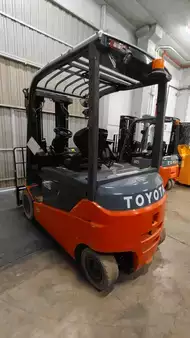 Elektro čtyřkolový VZV 2019  Toyota 8FBMT25 (3)