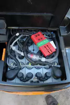 Apilador eléctrico 2007  Still EGV 12 (6)
