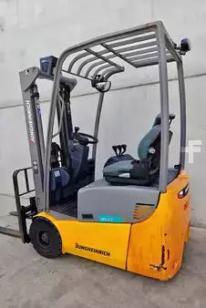 Elektromos 3 kerekű 2019  Jungheinrich EFG 113 310 ZZ (4)