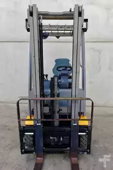 Elektromos 3 kerekű 2019  Jungheinrich EFG 113 310 ZZ (5)