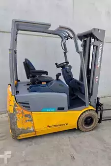 Elektromos 3 kerekű 2020  Jungheinrich EFG 115 435 DZ (2)