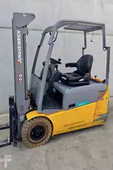 Elektromos 3 kerekű 2020  Jungheinrich EFG 115 435 DZ (3)