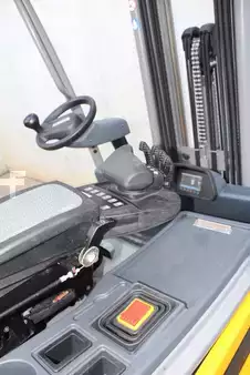 Elektromos 3 kerekű 2019  Jungheinrich EFG 220 550 DZ (8)