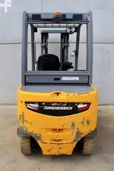 Elektro čtyřkolový VZV 2020  Jungheinrich EFG 425 470 DZ (6)