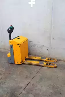 Elektrische palletwagens 2022  Jungheinrich EJE 222 LI-ION (4)