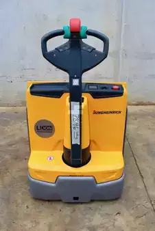 Elektrische palletwagens 2022  Jungheinrich EJE 222 LI-ION (5)