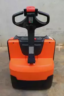 Porta-paletes elétrico 2020  BT LWE 160 (6)