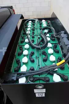 Retráctil 2018  BT RRE 160 MC (9)