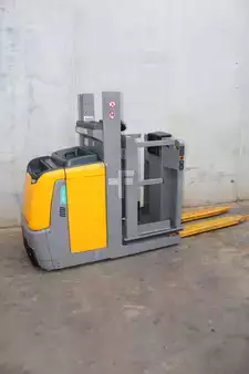 Vertical order pickers 2020  Jungheinrich EKS 110 Z 100E (3)