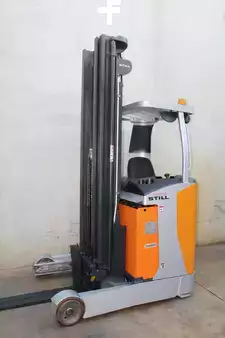 Reach Truck 2019  Still FM-X14 (3)