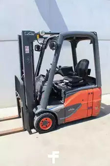 Eléctrico - 3 rodas 2017  Linde E14-02 (3)