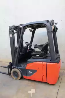 Eléctrico - 3 rodas 2020  Linde E14-02 (4)