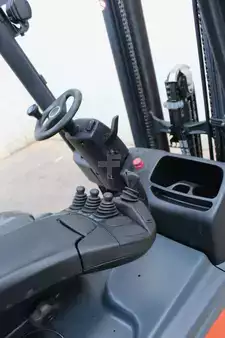 Eléctrico - 3 rodas 2018  Linde E16C-02 (8)