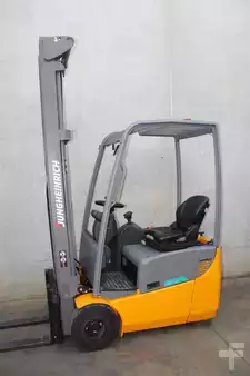 Eléctrico - 3 rodas 2017  Jungheinrich EFG 113 650 DZ (3)