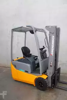 Eléctrico - 3 rodas 2018  Jungheinrich EFG 113 450 DZ (1)