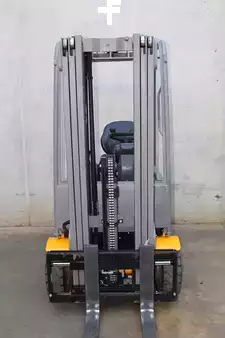 Eléctrico - 3 rodas 2018  Jungheinrich EFG 113 450 DZ (6)