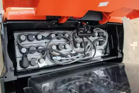 Apilador eléctrico 2019  BT SWE120 (6)