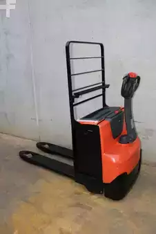 Niederhubwagen 2018  BT LWE200 (1)