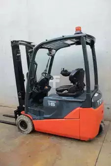 Carrelli elettrici 3 ruote 2021  Toyota 8FBE16T (4)