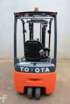 Carrelli elettrici 3 ruote 2017  Toyota 8FBE16T (6)
