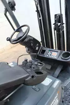 Carrelli elettrici 3 ruote 2017  Toyota 8FBE16T (8)