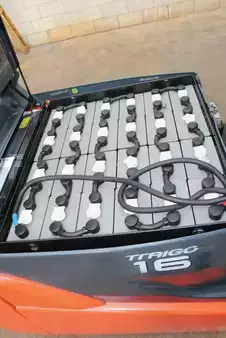 Carrelli elettrici 3 ruote 2018  Toyota 8FBE16T (9)