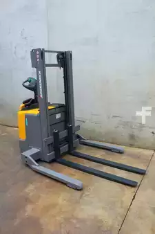 Ledstaplare 2022  Jungheinrich ERC 214b 290 ZT (2)