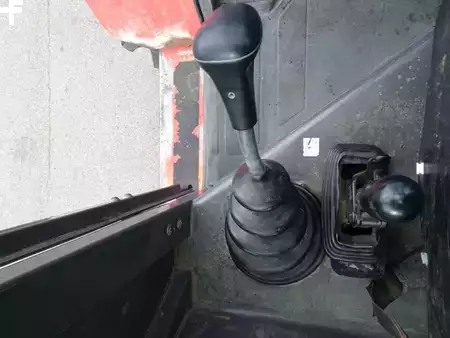 Wózki widłowe diesel 2001  Manitou M26-4 (9)