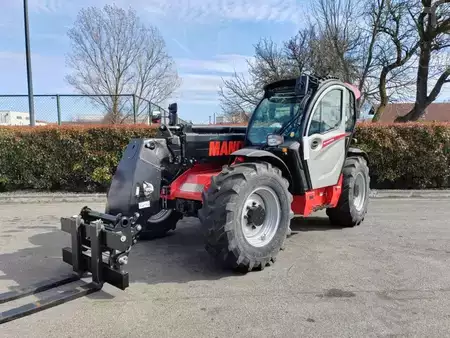 Teleskoptruck fast bom 2023  Manitou MLT 940-140 V+ (2)