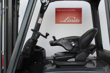 4-wiel elektrische heftrucks 2014  Linde E20L (2)