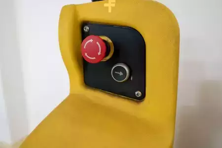 Dieselstapler 2012  Hyster LO2.5 (5)