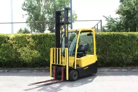 Carrelli elettrici 4 ruote 2017  Hyster J1.6XNT LWB (2)