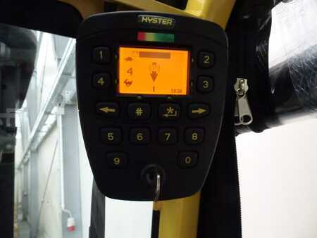 Eléctrica de 4 ruedas 2017  Hyster J1.8XNT LWB (8)